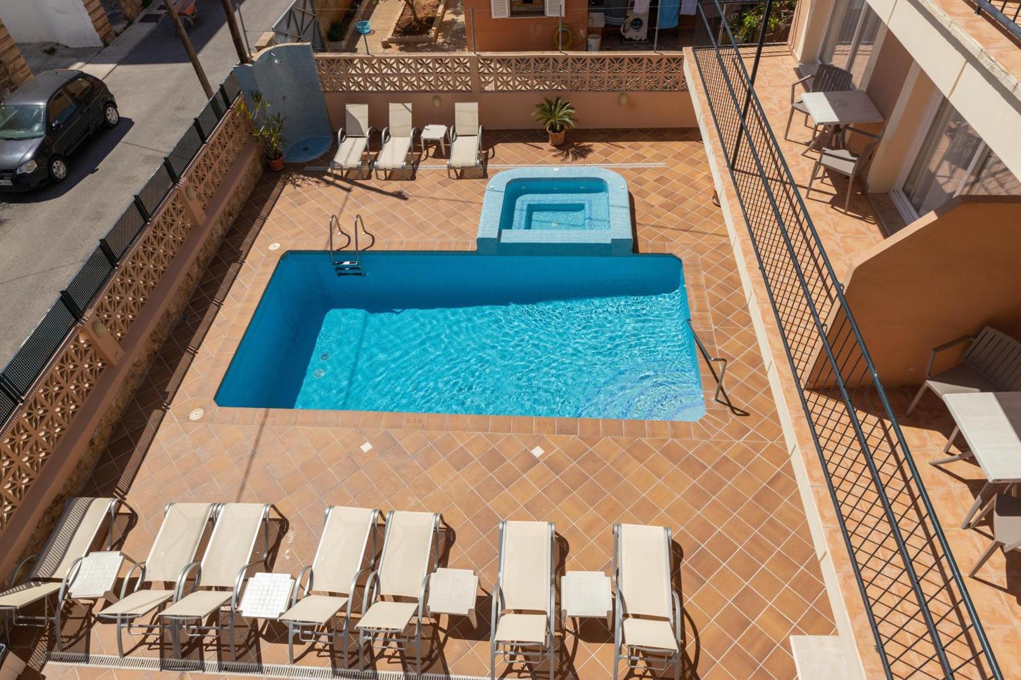 Martinez Apartments Palmanova Dış mekan fotoğraf