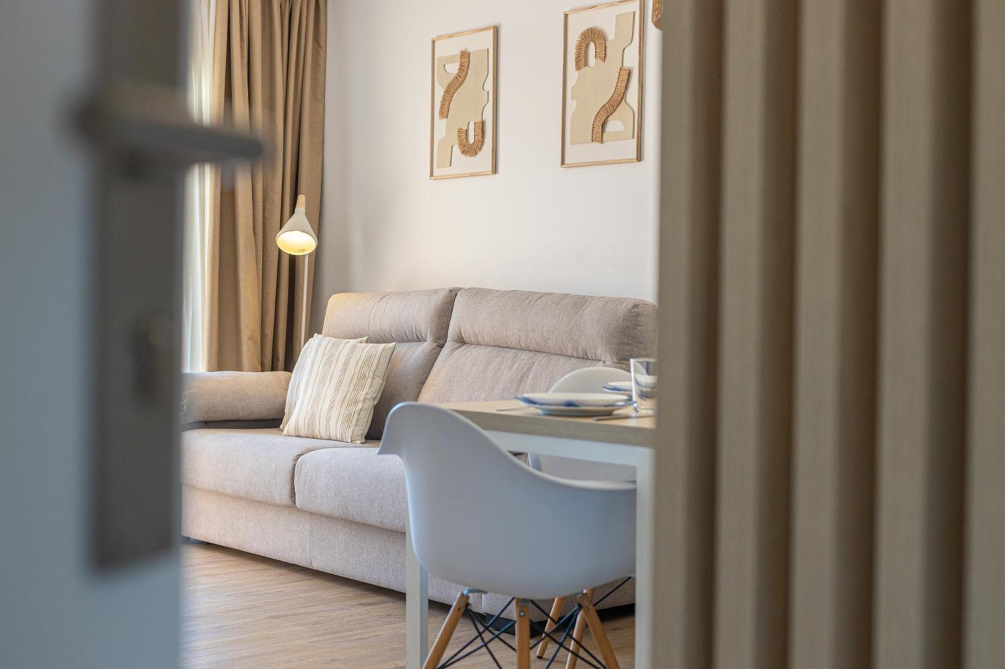 Martinez Apartments Palmanova Dış mekan fotoğraf