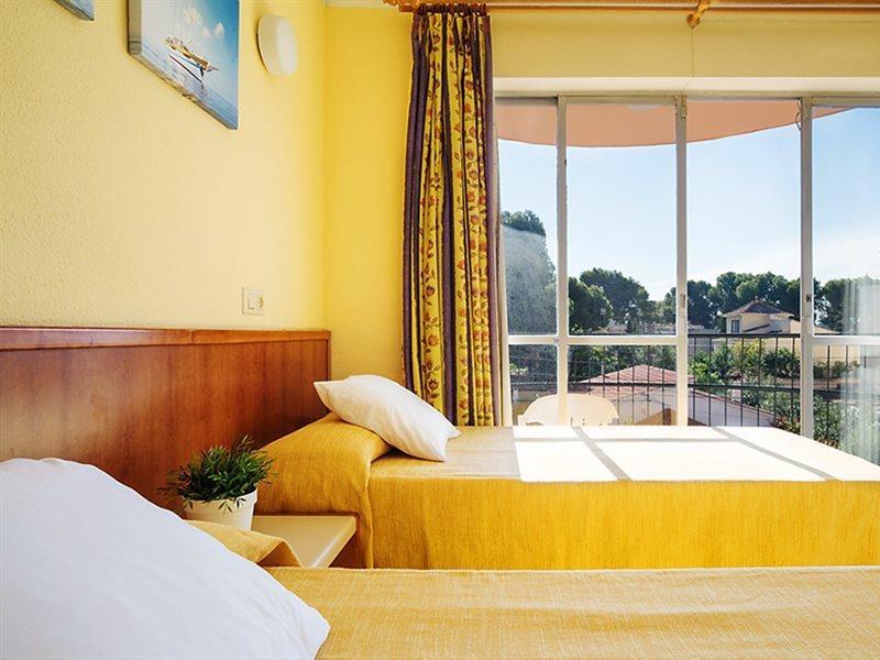 Martinez Apartments Palmanova Dış mekan fotoğraf