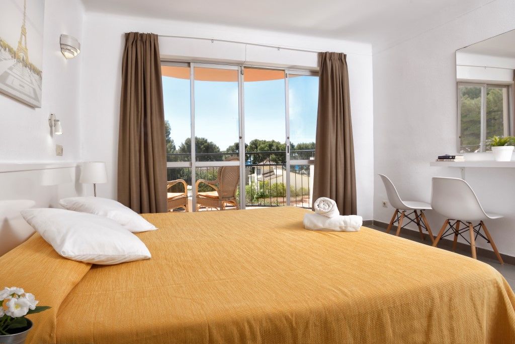 Martinez Apartments Palmanova Dış mekan fotoğraf
